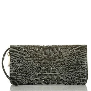Brahmin Skyler Wallet
